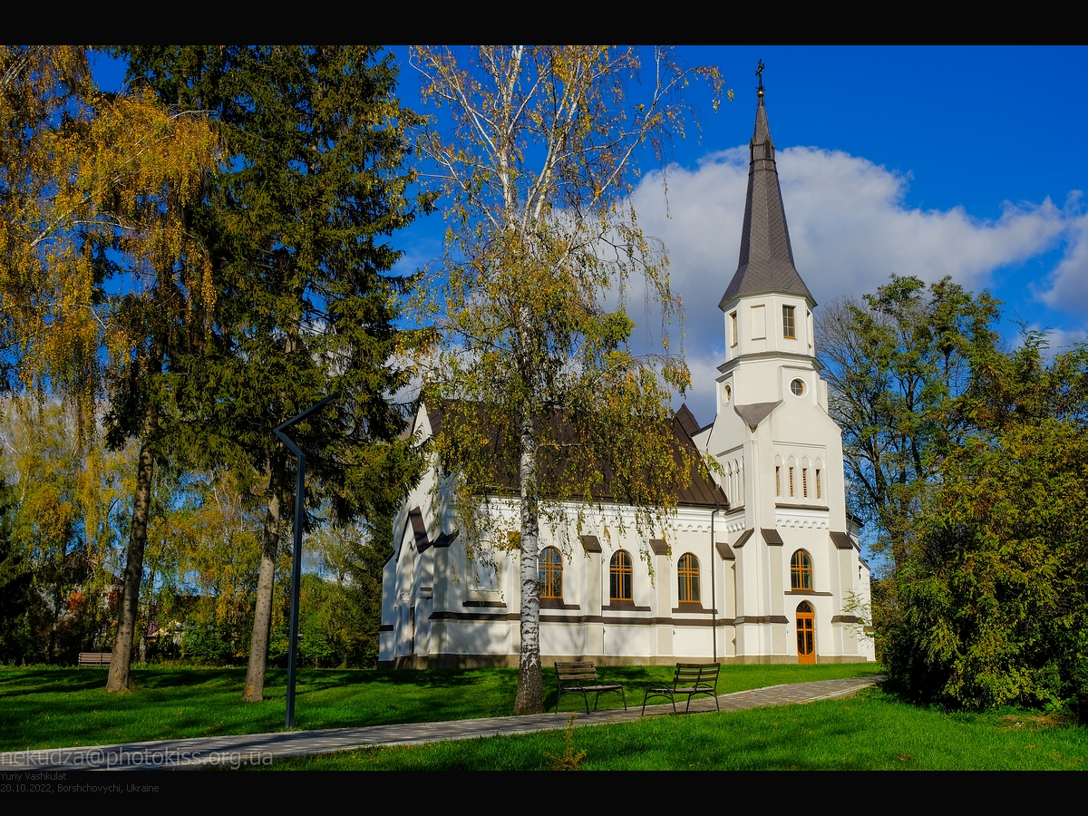 Церква в Борщовичах